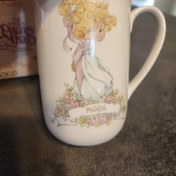 AVON precious moments MARIE mug‎ - Picture 3 of 7